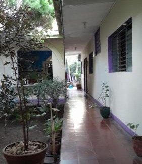 Leon Casa | HOSTAL RABAGU