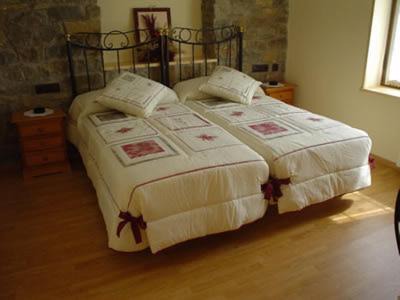 Yesa Casa | Hostal Restaurante Arangoiti