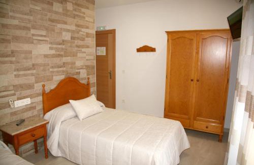 Pozo Alcon Casa | Hostal Restaurante Grela