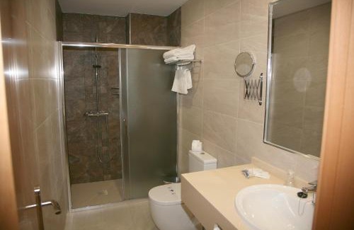 Pozo Alcon Casa | Hostal Restaurante Grela