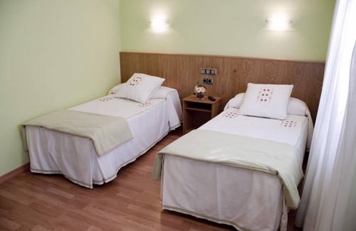 Cariño Cama Y Desayuno | Hostal Restaurante La Cepa