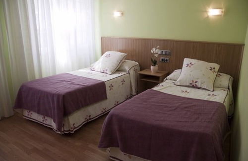 Cariño Cama Y Desayuno | Hostal Restaurante La Cepa