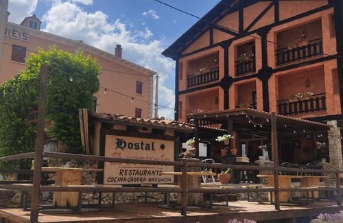 Tragacete Casa | Hostal Restaurante Serrania