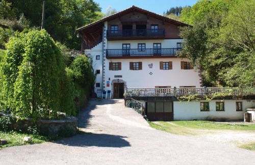 Arditurri Casa | Hostal Rural Onbordi