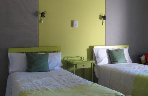 Cadalso de los Vidrios Casa | Hostal San José