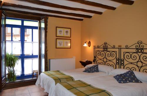 Tarazona Casa | Hostal Santa Agueda