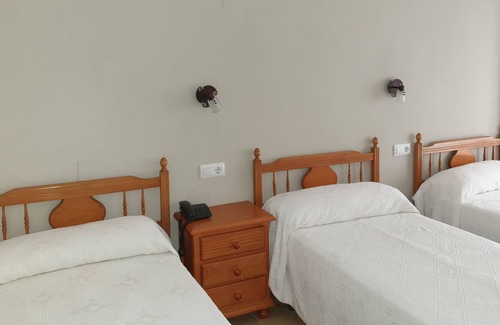 Molino del Chirrete Casa | Hostal Señora María