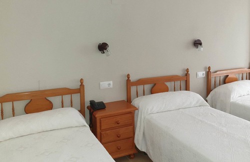 Molino del Chirrete Casa | Hostal Señora María