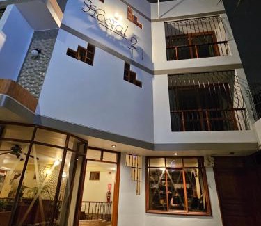 Tacna Hotel | Hostal Siglo 21