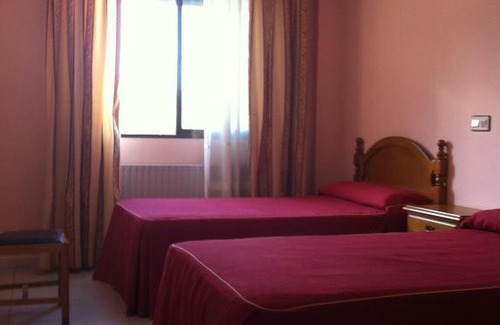Ventas De Albares Casa | Hostal Tio Pepe I