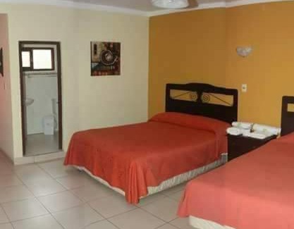 Chuquisaca Casa | Hostal Villa Sofía, Camargo, Chuquisaca, Bolivia.
