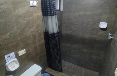 Baños de Agua Santa Hotel | HOSTAL WALDORF.EC
