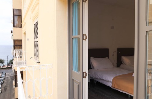 Tower Road Hostal | Hostal ∙ AM Hostel