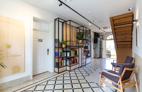 Neve Tzedek Hostal | Hostal ∙ 8 personas