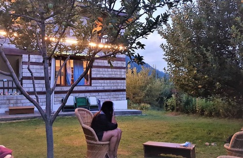 Jagatsukh Hostal | Hostal ∙ 8 huéspedes
