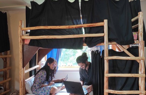 Jagatsukh Hostal | Hostal ∙ 8 huéspedes