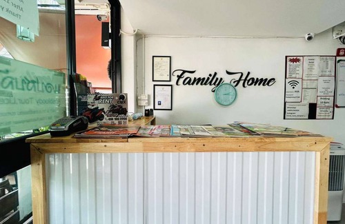 Wua Lai Hostal | Hostal ∙ 8 huéspedes