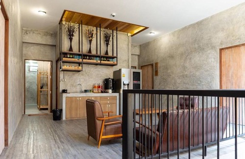 Satun Hostal | Hostal ∙ 8 huéspedes