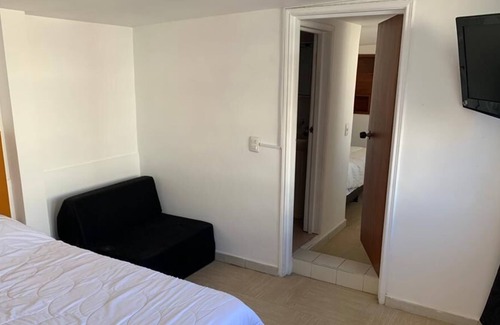 Normandia Casa | Hostel Bogotá tu sitio cerca del aeropuerto internacional el Dorado