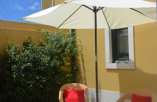 Sao Domingos de Rana Villa | Hostal Casa "A Portuguesa"