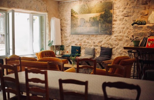 Saint-Jean-de-Fos Hostal | Hostel Le Diablotin