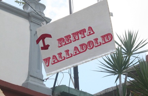 Holguin Casa | Hostel Valladolid