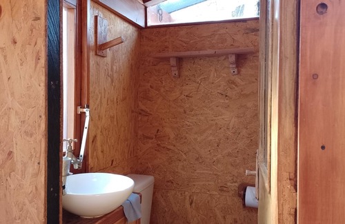 Villa Los Coihues Cama Y Desayuno | Hostel y Camping Los Coihues