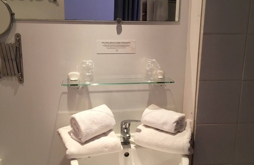 Arles Hotel | Hostellerie de la Source