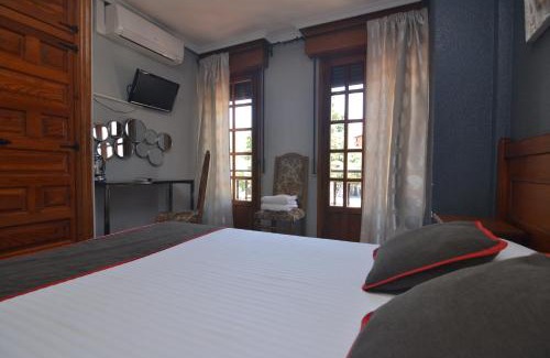Arenas de San Pedro Hotel | Hostería El Bodegón De Gredos
