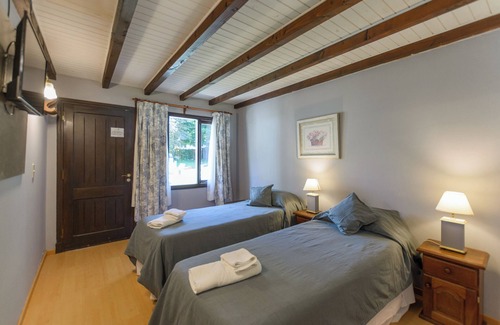 Puerto Manzano Hotel | Hostería Las Acacias