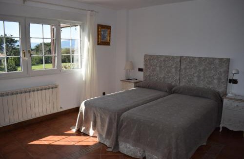 Loredo Casa | Hosteria De Langre