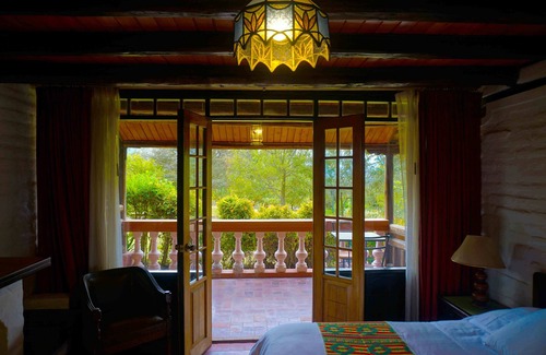 Tabacundo Hotel | Hosteria Hacienda San Luis
