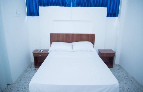 Salinas Hotel | Hosteria la Costanera