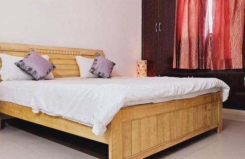 Greater Kailash Enclave I Apartamento | Hostmystay-2bhk w/t Terrace! Gk1