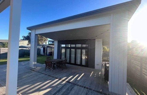 Matarangi Casa | Hosts on the Coast Beach Break Matarangi