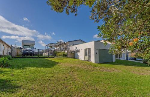 Pauanui Casa | Hosts on the Coast Cookies Cupboard
