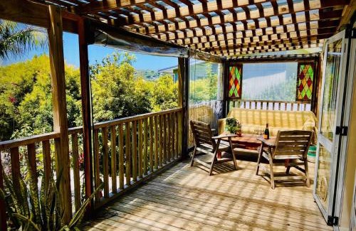 Hahei Casa | Hosts on the Coast Grange Cottage