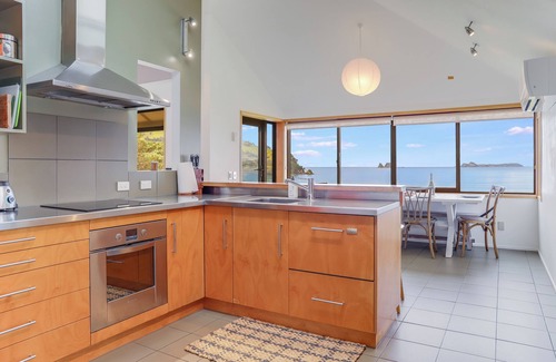 Wharekaho Casa | Hosts on the Coast Pikitia at Wharekaho