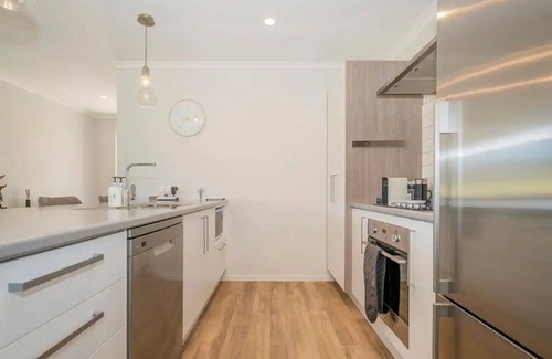 Pauanui Casa | Hosts on the Coast Pauanui Pines