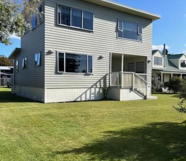 Cooks Beach Casa | Hosts on the Coast - Reel Escape on Banks