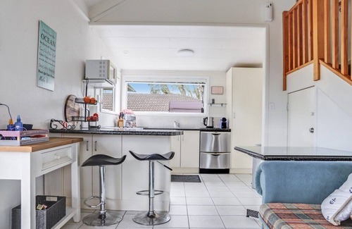 Pauanui Casa | Hosts on the Coast Sun Kissed Family Fun