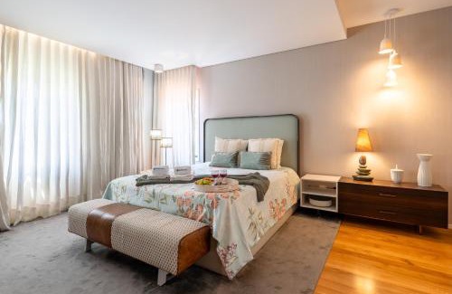 Paredes Apartamento | HostWise - Modern Villa & Shared Pool in Paredes