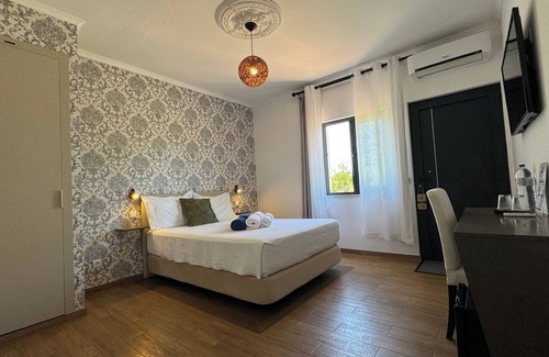 Fuseta Villa | HostWise - Tranquil Algarve Suite w/ Pool