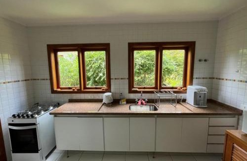 Campos do Jordao Casa | HOSTYN Casa Paraiso nas Montanhas, Condominio de Alto Padrão cercado pela Natureza