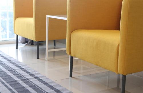 Seksyen 13 Apartamento | HOT! Niki Menara U2 - City Centre - Aeon Mall - WiFi Netflix - MSU