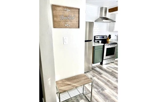 Westgate Casa | Hot tub! 2Mins 2Base Clean & Cozy Sleeps 6. Near beaches