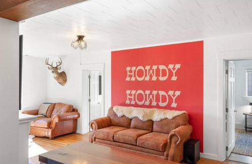 Livingston Casa | Hot Tub 4 Baths Montana Themed Bike To Downtown