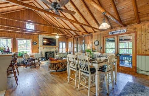 Chesapeake Ranch Estates-Drum Point Casa | Hot Tub and Beach Access Lakefront Getaway in Lusby