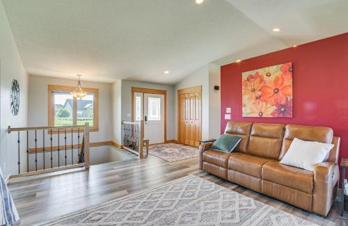 Fargo Casa | Hot Tub and Fenced Yard Spacious Fargo Home!