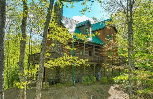Franklin Casa | Hot Tub and Fire Pit Secluded Gem in Franklin